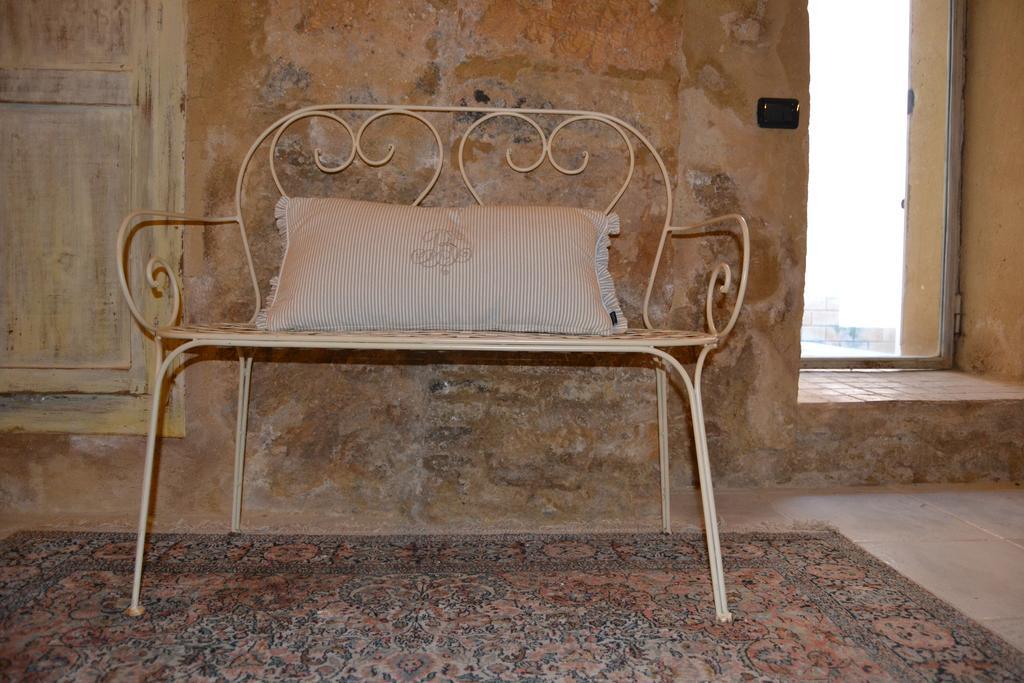 Bed and Breakfast Le Stanze Dello Scirocco Sicily Luxury Agrigent Exterior foto